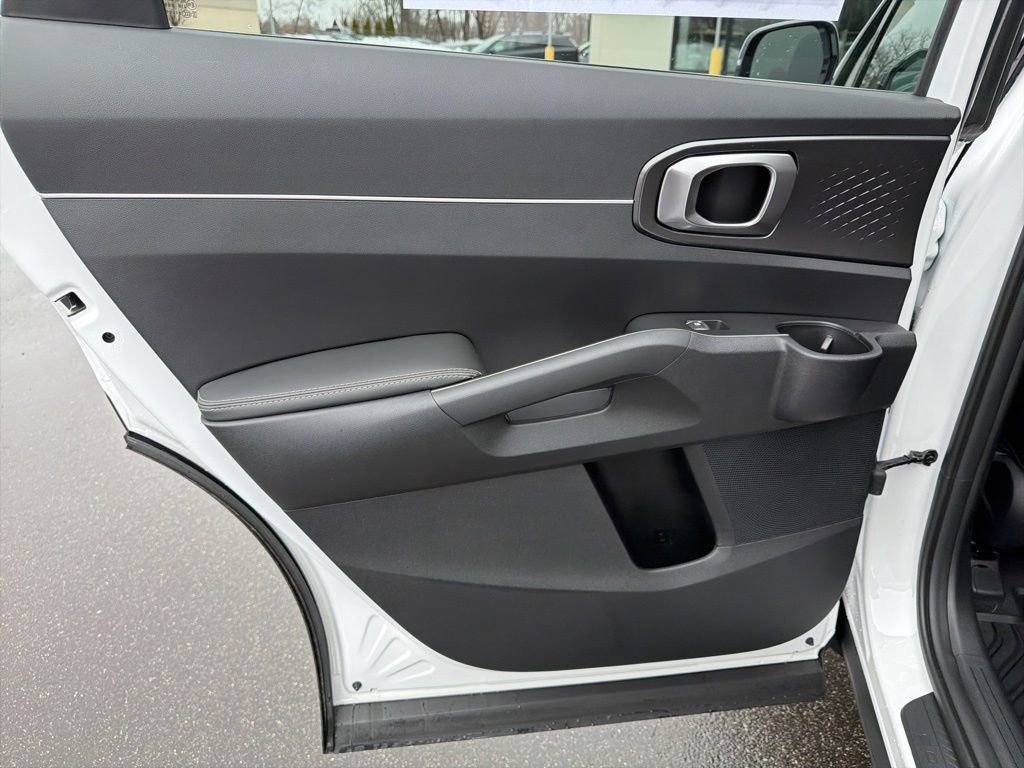 New 2026 Kia Sorento S AWD/4WD image 19