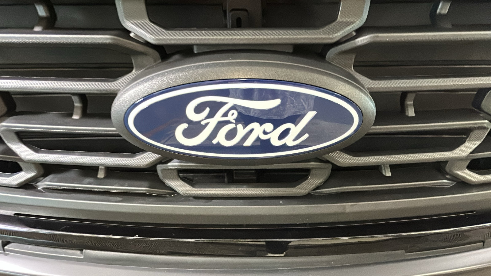 Used 2024 Ford F150 STX w/ Equipment Group 201A FX4 AWD/4WD image 9