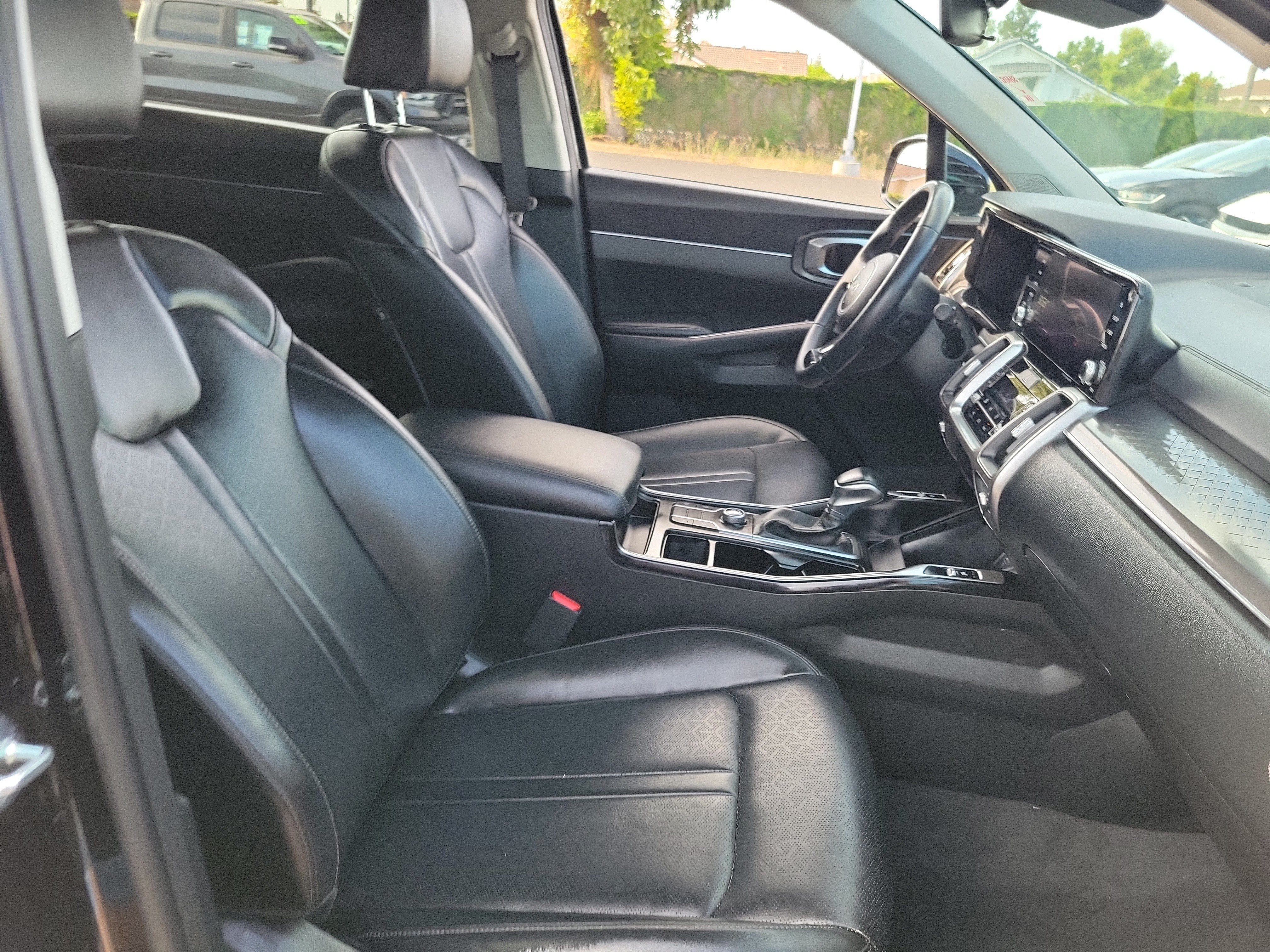 Used 2023 Kia Sorento S FWD image 21