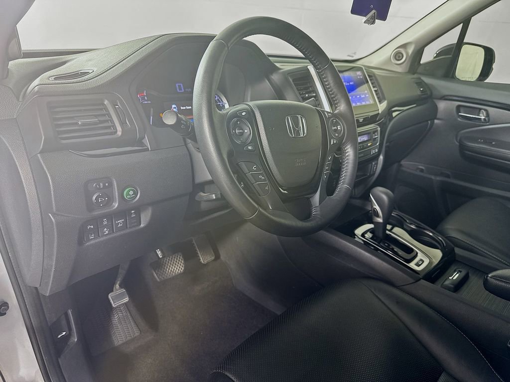 Used 2018 Honda Ridgeline RTL-E image 9