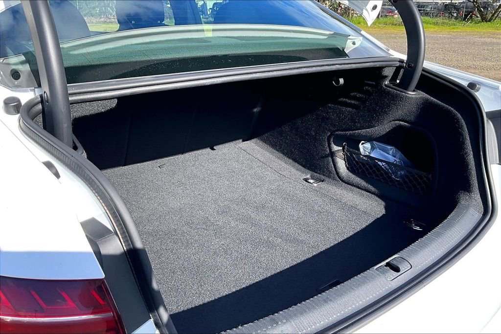 Used 2024 Audi A4 2.0T Premium Plus image 36