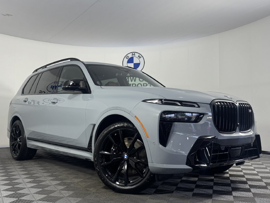 New 2027 BMW X7 M60i AWD/4WD image 3