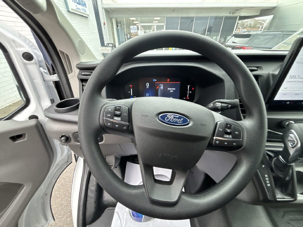 New 2026 Ford Transit 150 Low Roof w/ Load Area Protection Package RWD image 11