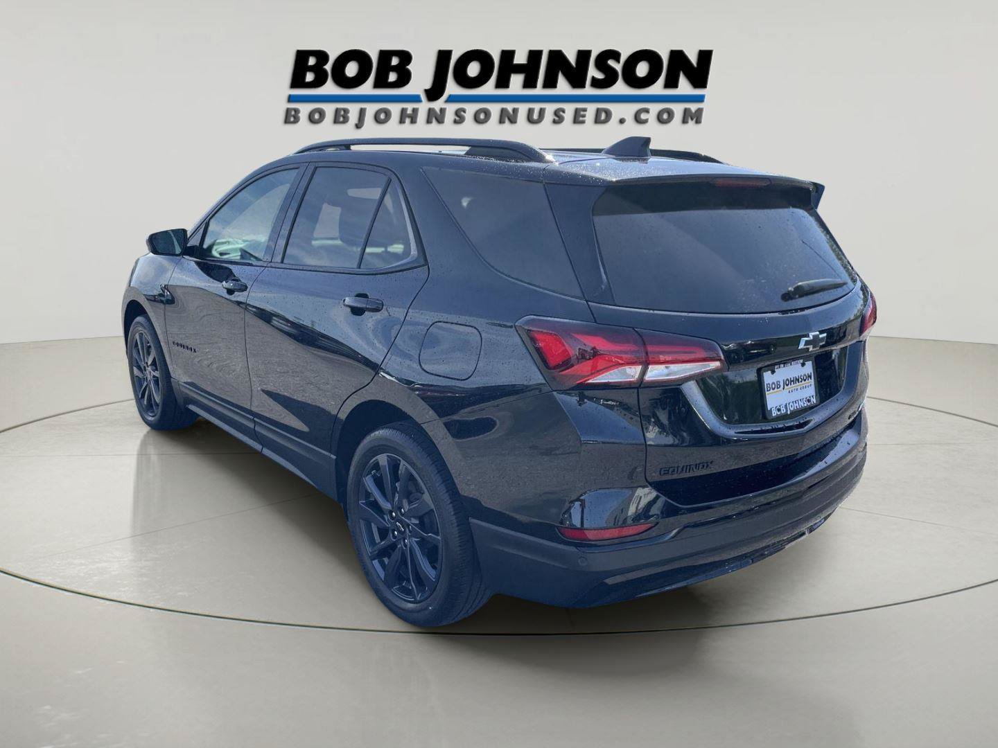 Used 2024 Chevrolet Equinox RS w/ LPO, Floor Liner Package AWD/4WD image 5
