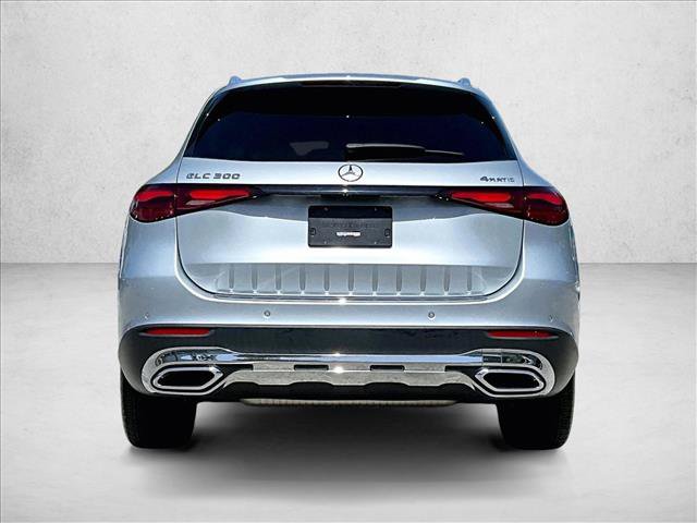 Used 2023 Mercedes-Benz GLC 300 4MATIC image 4