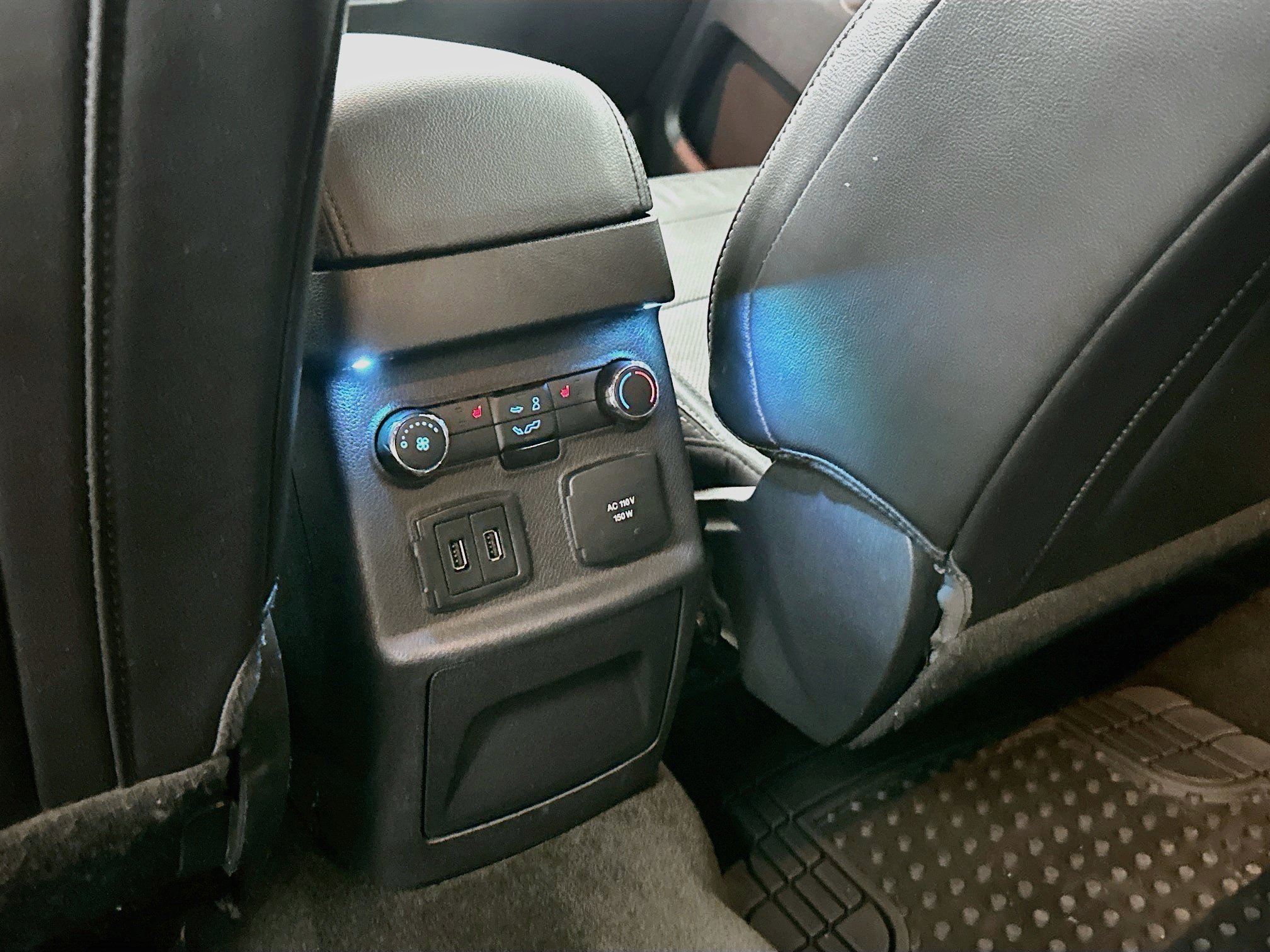 Used 2018 Ford Explorer Limited w/ Equipment Group 301A FWD image 27