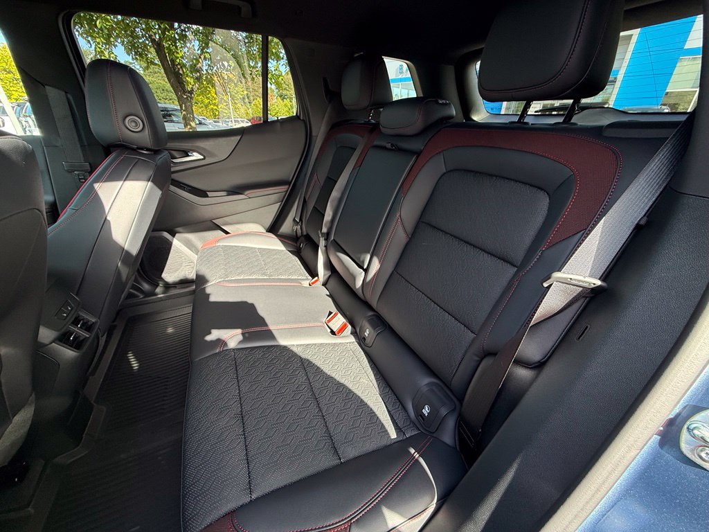 New 2027 Chevrolet Equinox RS w/ Safety and Technology Package AWD/4WD image 24