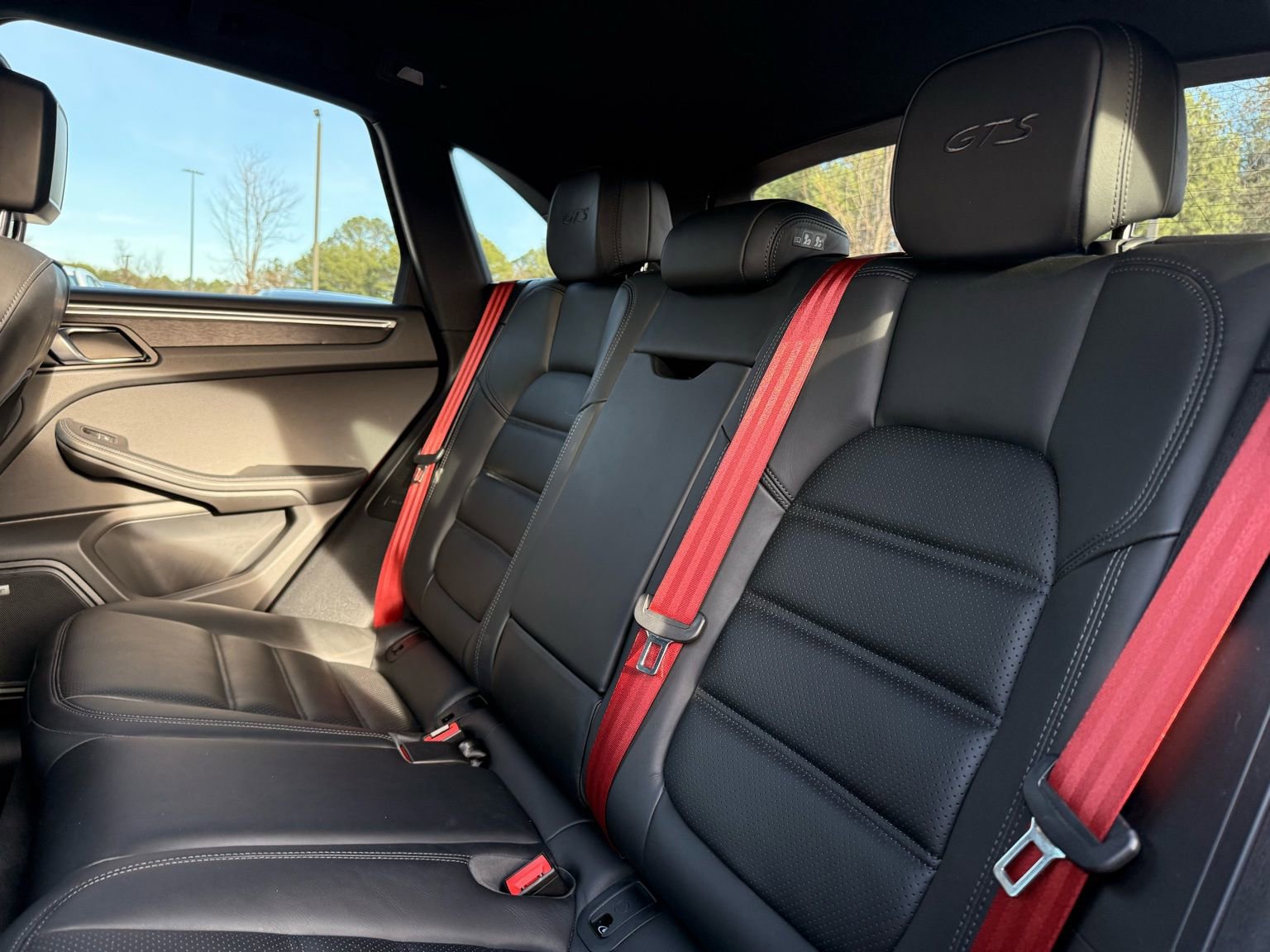 Used 2018 Porsche Macan GTS image 27
