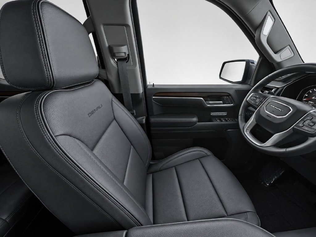 Used 2024 GMC Sierra 1500 Denali w/ Denali Reserve Package AWD/4WD image 27