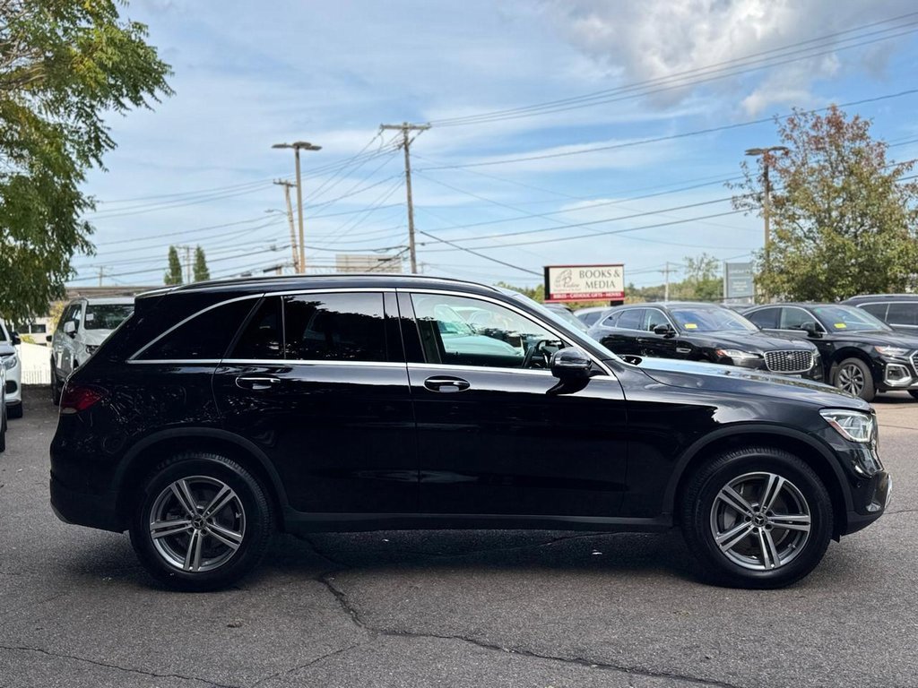 Used 2021 Mercedes-Benz GLC 300 4MATIC image 7