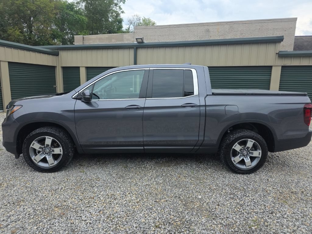 Used 2025 Honda Ridgeline RTL image 2