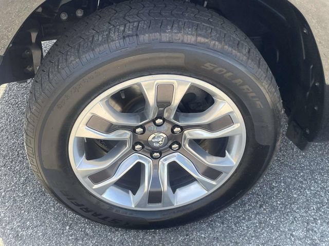 Used 2022 RAM 1500 Limited w/ Trailer Tow Group AWD/4WD image 11