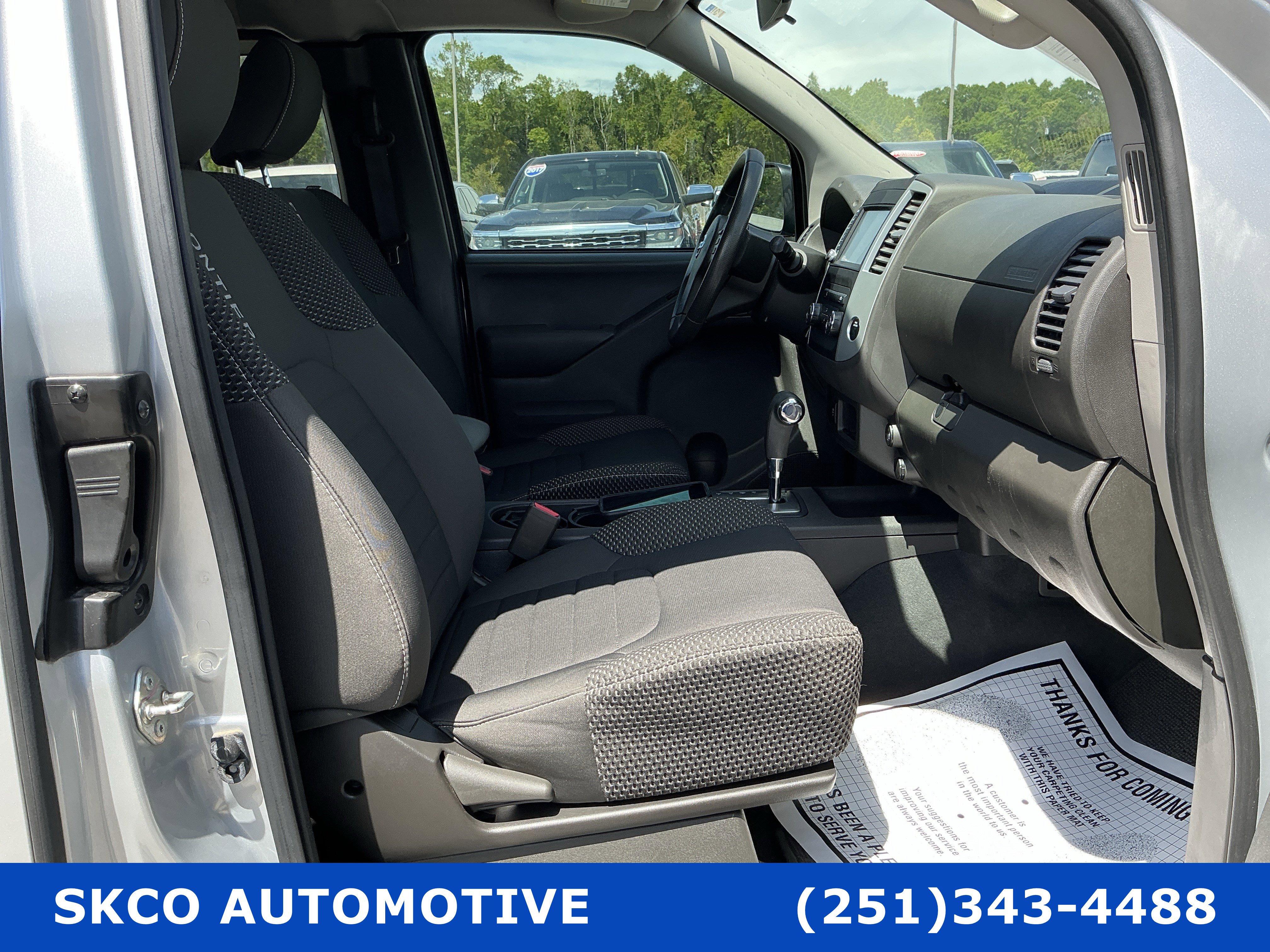 Used 2019 Nissan Frontier Desert Runner image 11