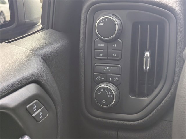 Used 2019 Chevrolet Silverado 1500 Custom Trail Boss w/ Custom Convenience Package image 23