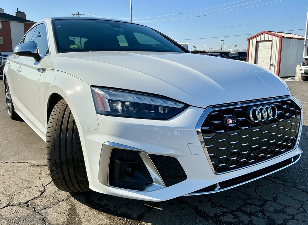 Used 2022 Audi S5 Premium Plus image 2