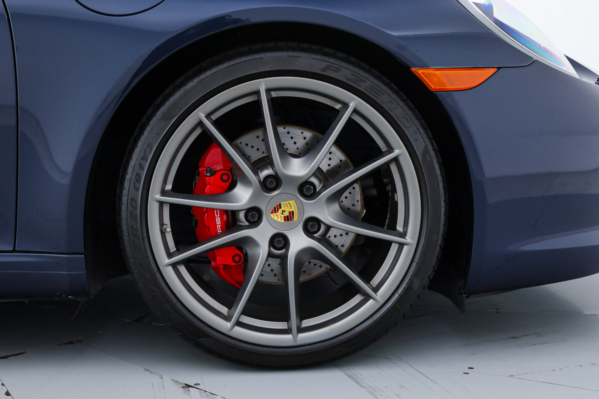 Used 2016 Porsche 911 Carrera S image 39