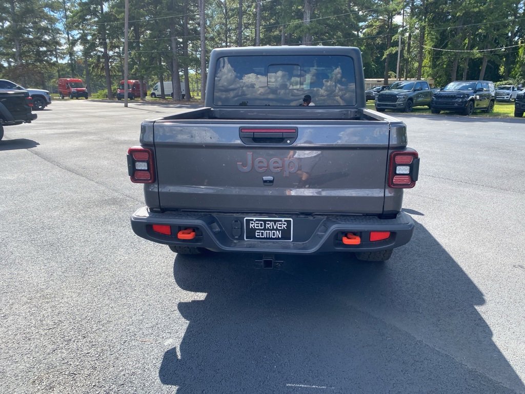 New 2025 Jeep Gladiator Mojave w/ Convenience Group image 6