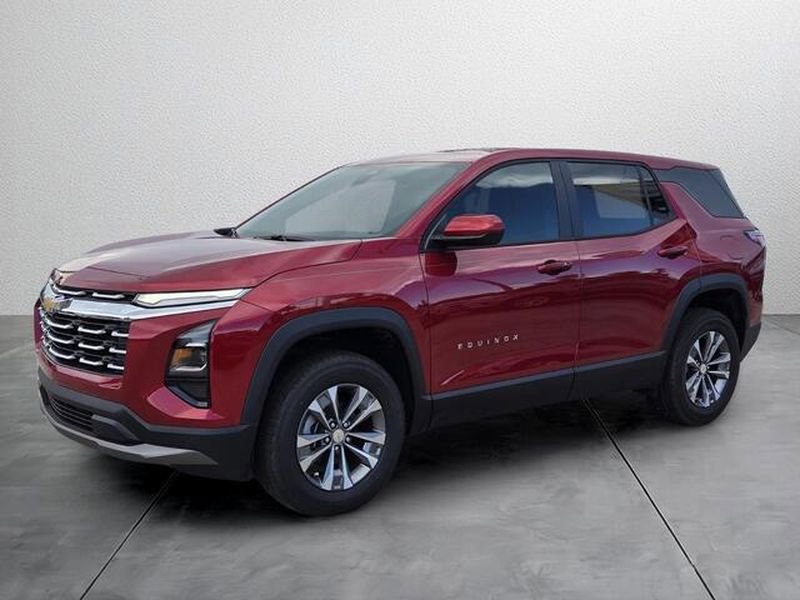 New 2026 Chevrolet Equinox LT image 2