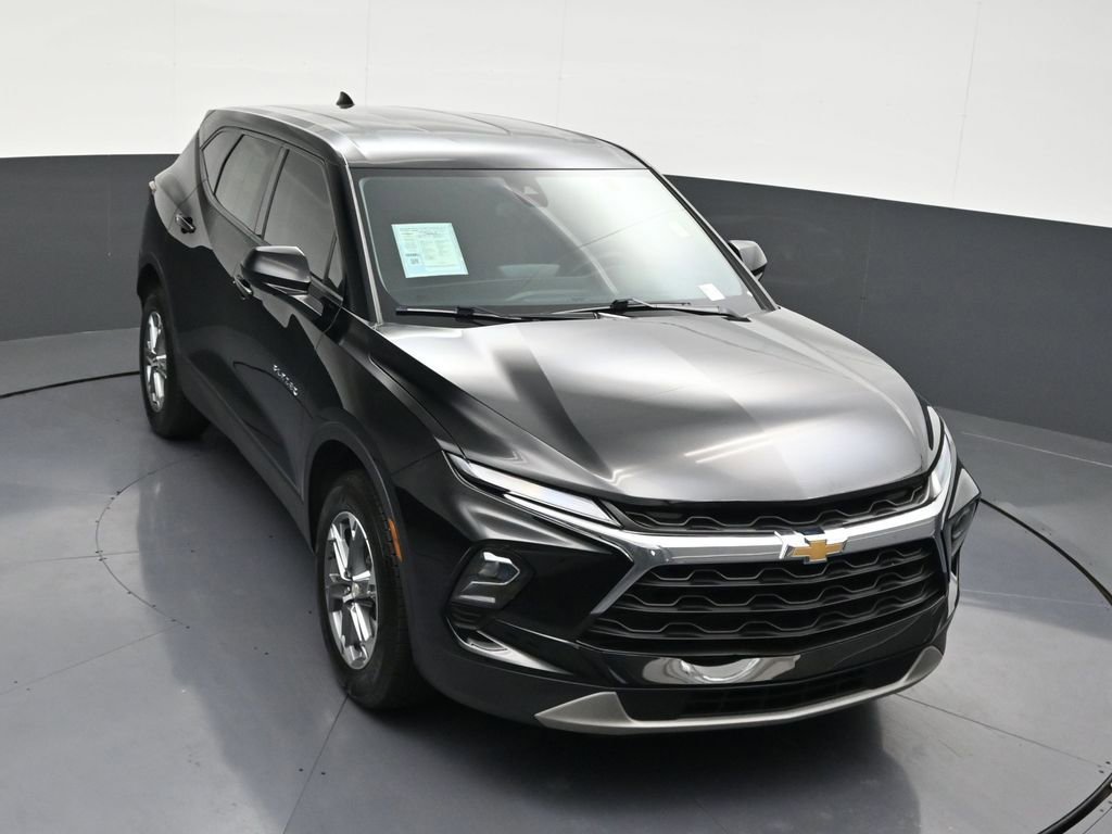 Used 2023 Chevrolet Blazer LT image 26