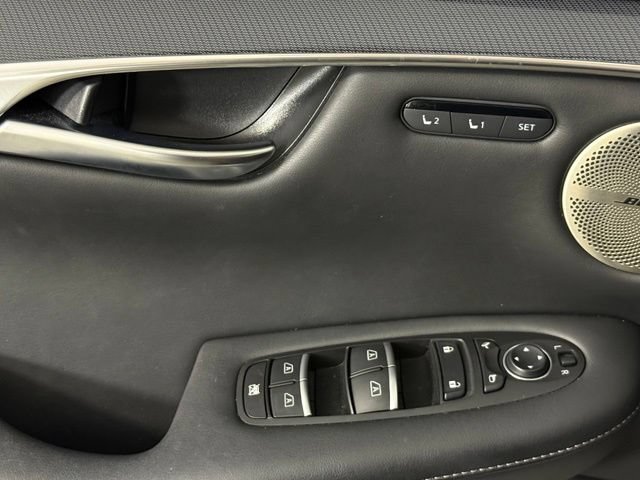 Used 2023 INFINITI QX50 Sport FWD image 19