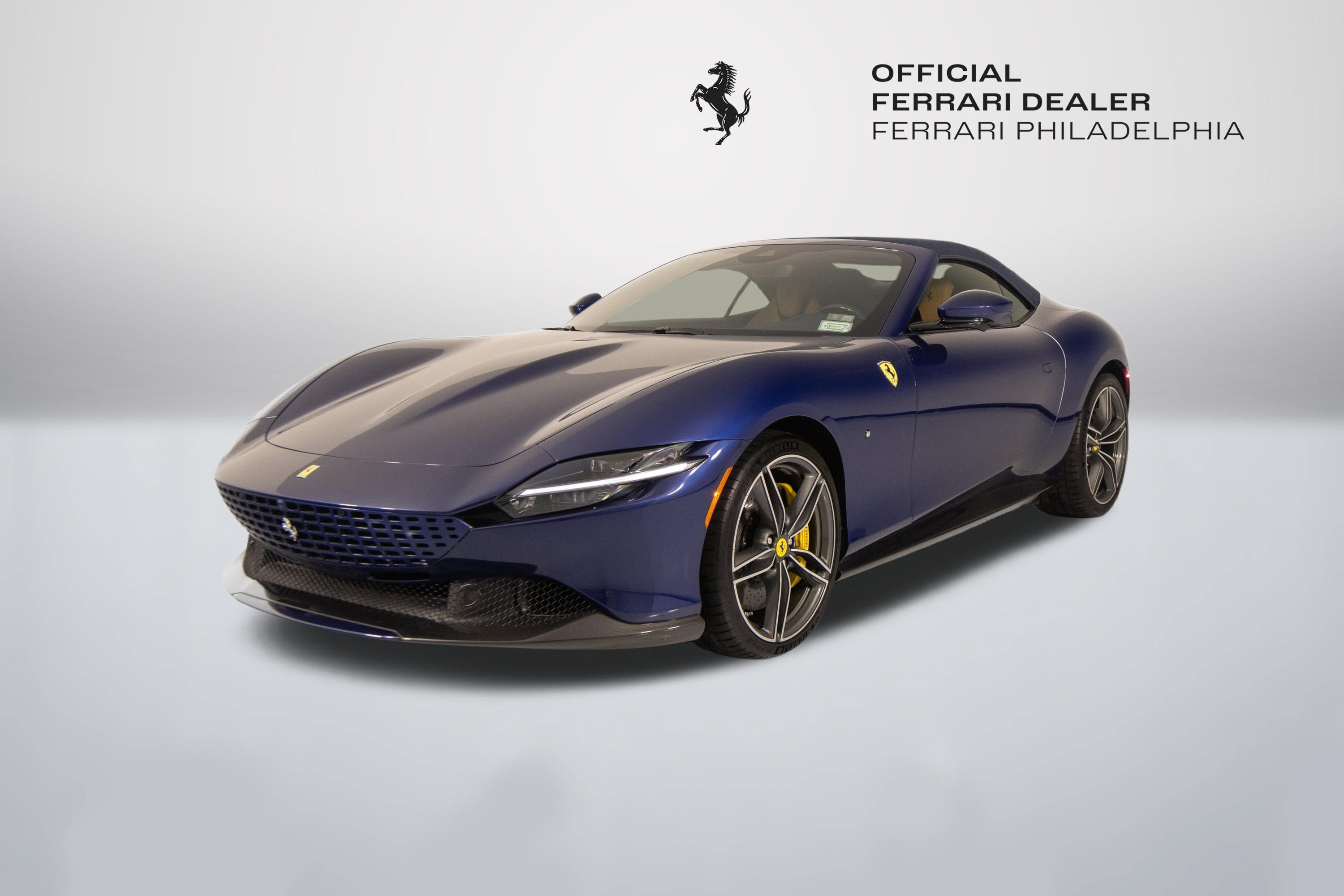 Certified 2025 Ferrari Roma Spider RWD image 4