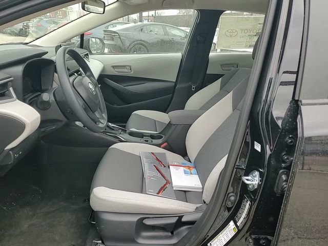 Used 2026 Toyota Corolla LE w/ LE Premium Package image 13
