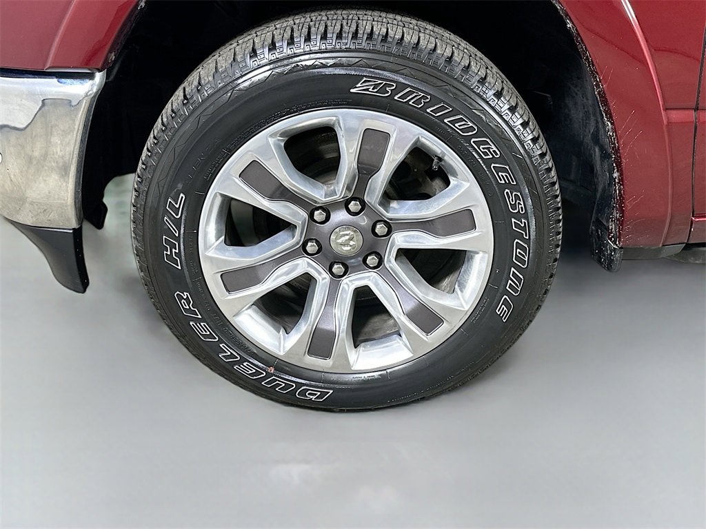 Used 2022 RAM 1500 Limited image 8