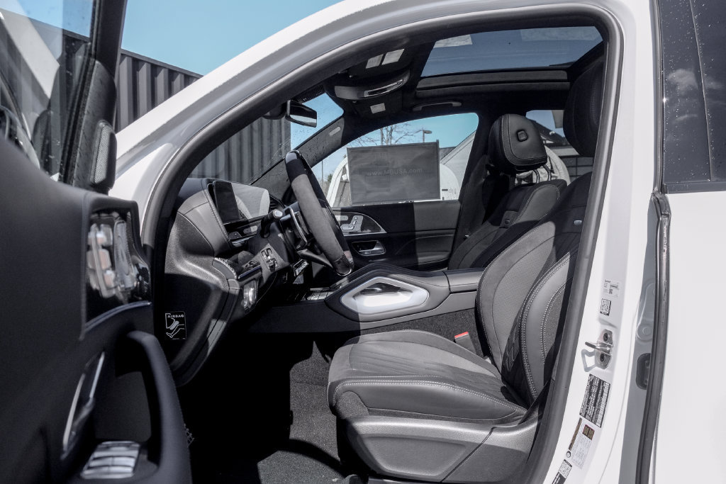 Used 2026 Mercedes-Benz GLE 63 AMG S image 11