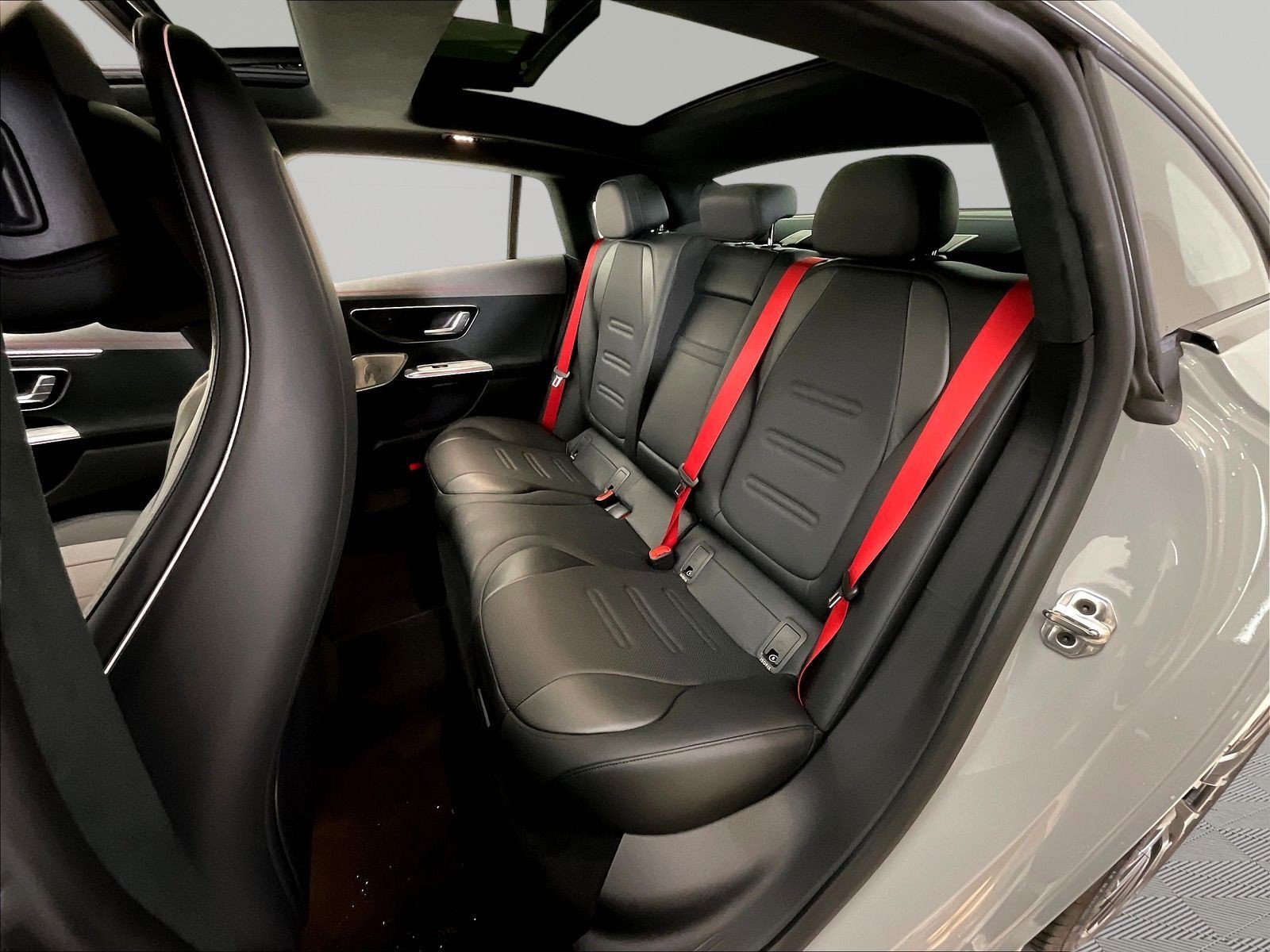 Certified 2023 Mercedes-Benz EQE AMG 4MATIC Sedan image 22