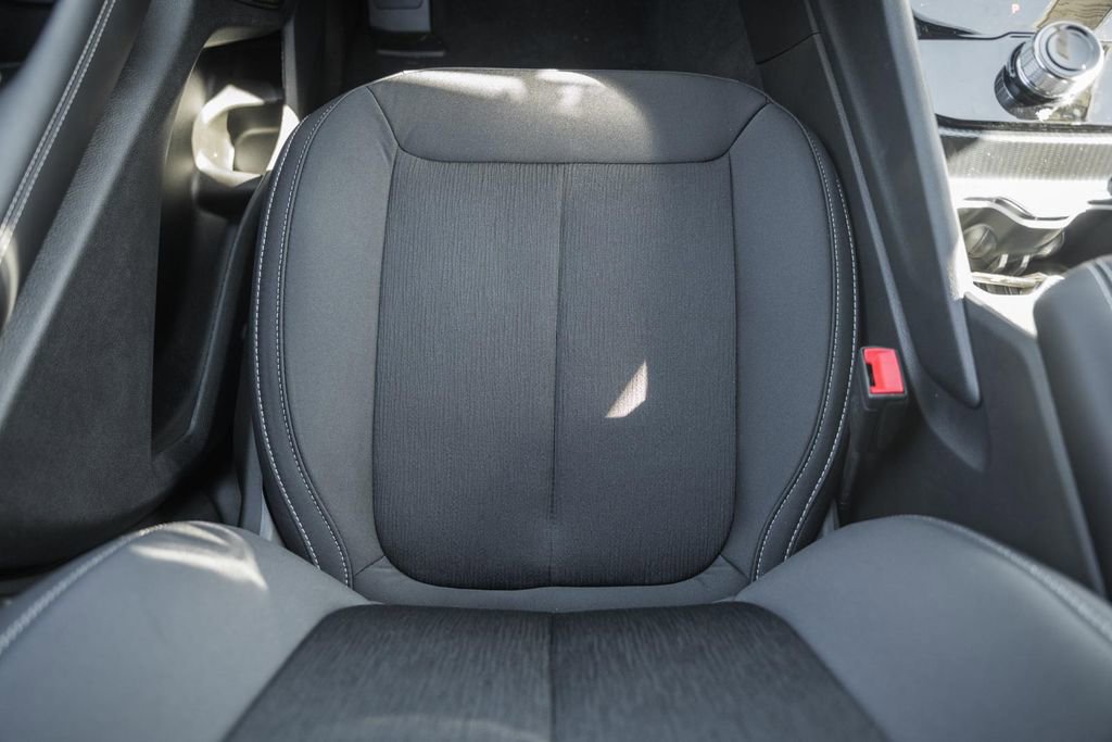 New 2025 Jeep Grand Cherokee Laredo X w/ Luxury Tech Group I image 30