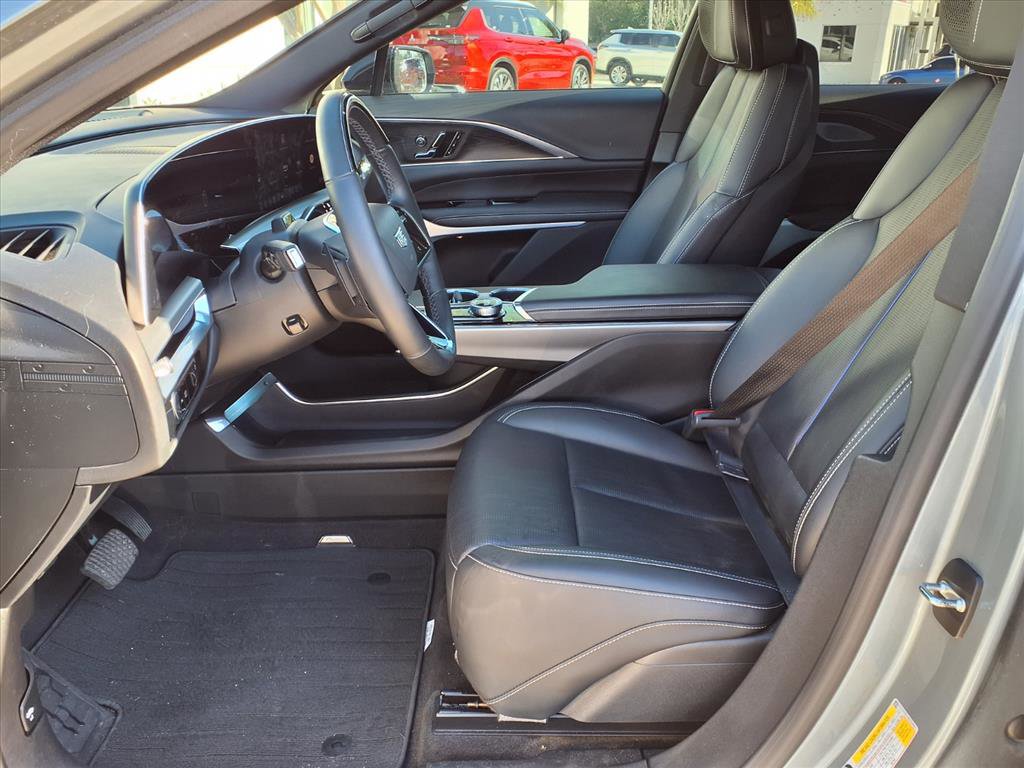 Certified 2024 Cadillac Lyriq Luxury image 12
