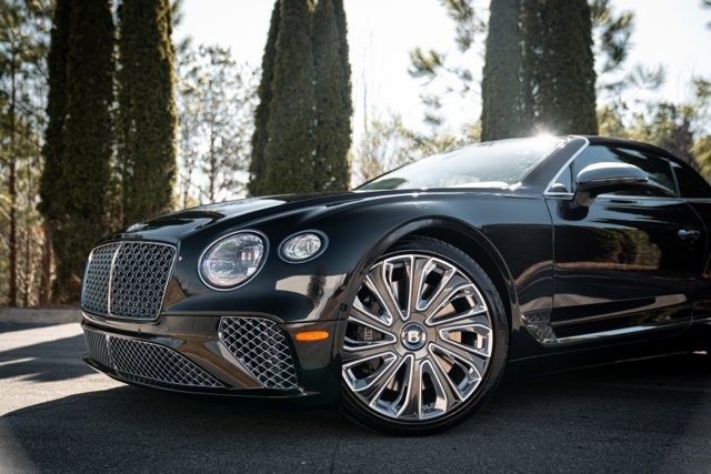 Used 2021 Bentley Continental GT Mulliner image 21
