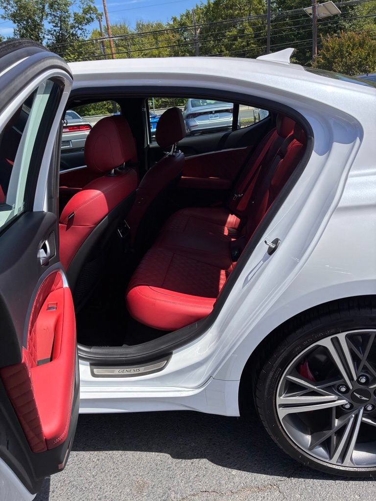 Used 2025 Genesis G70 3.3T Advanced w/ Sport Prestige Package AWD/4WD image 22