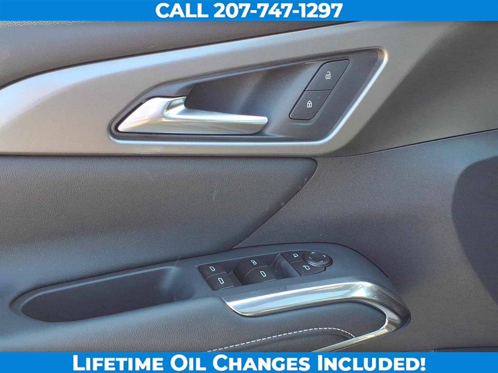 New 2026 Chevrolet Traverse LT image 11