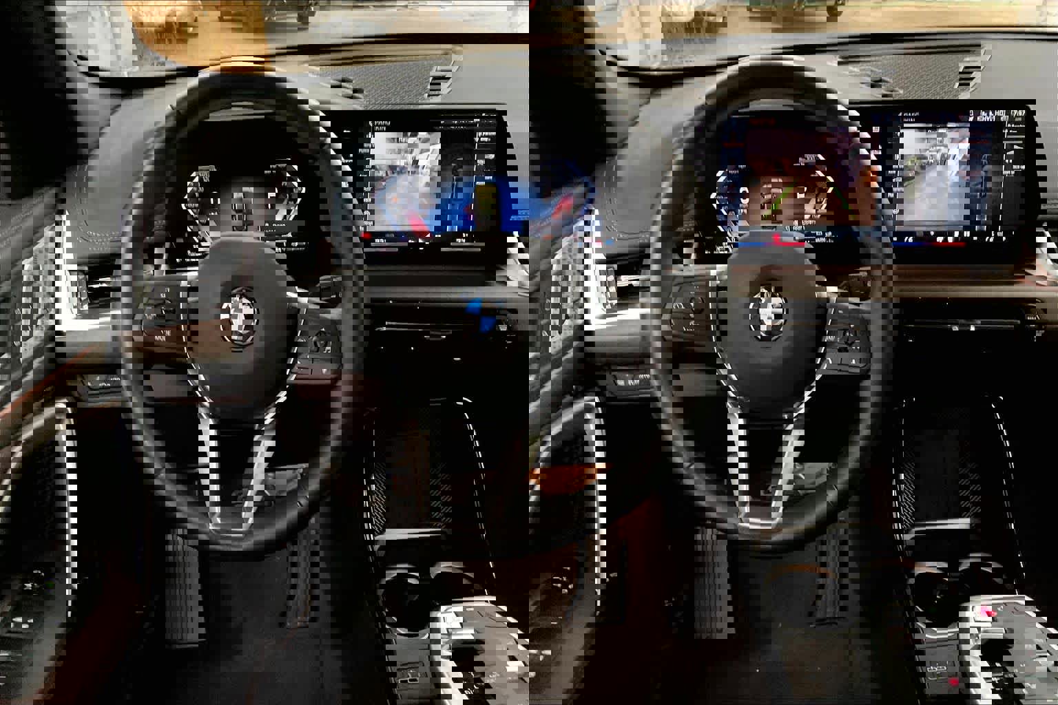 Used 2025 BMW X1 xDrive28i w/ Convenience Package image 8