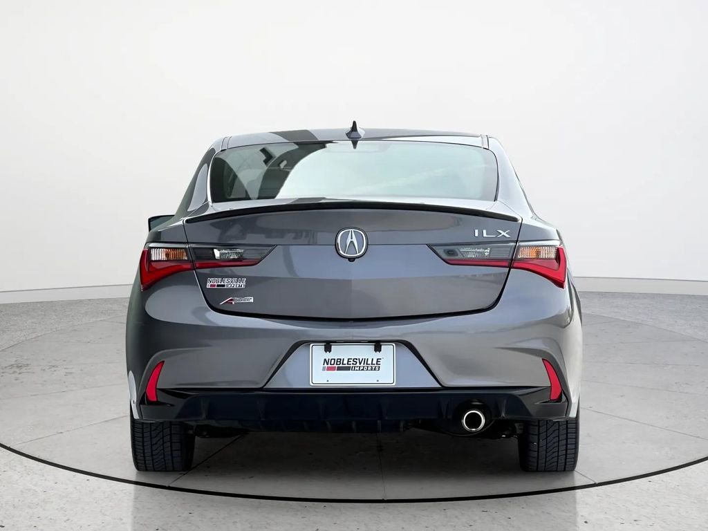 Used 2019 Acura ILX image 4