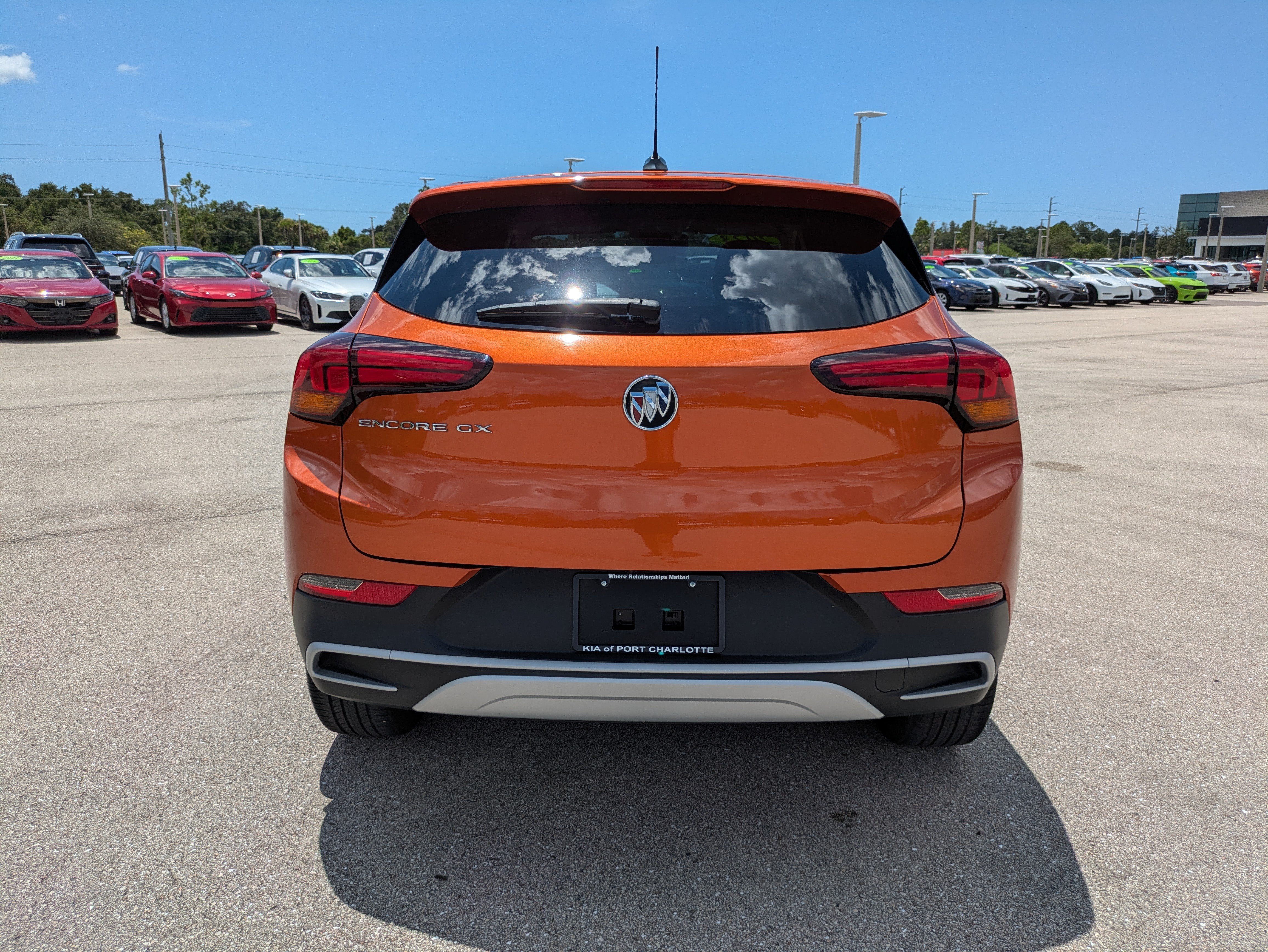 Used 2023 Buick Encore GX Preferred FWD image 5