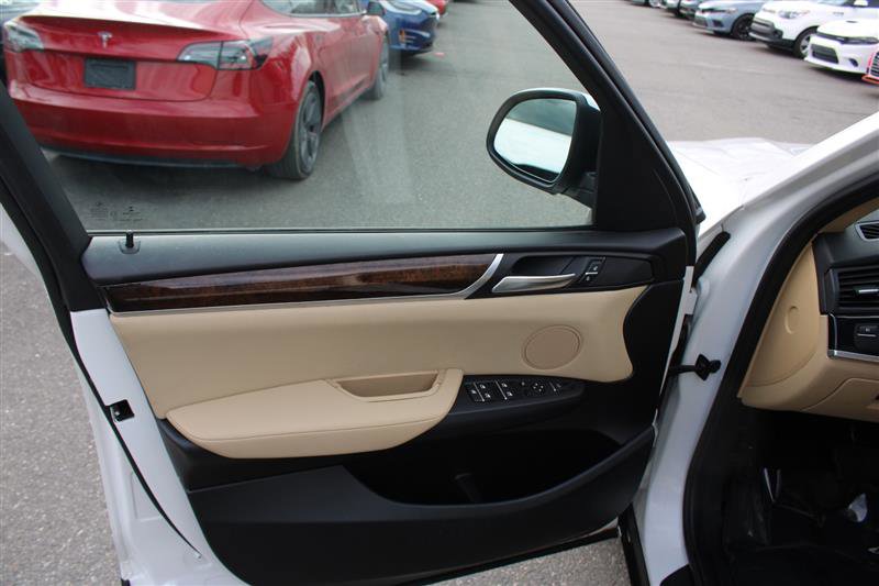 Used 2016 BMW X3 xDrive28i image 11