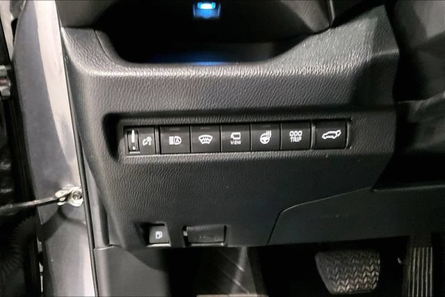 Used 2023 Toyota RAV4 XSE AWD/4WD image 47