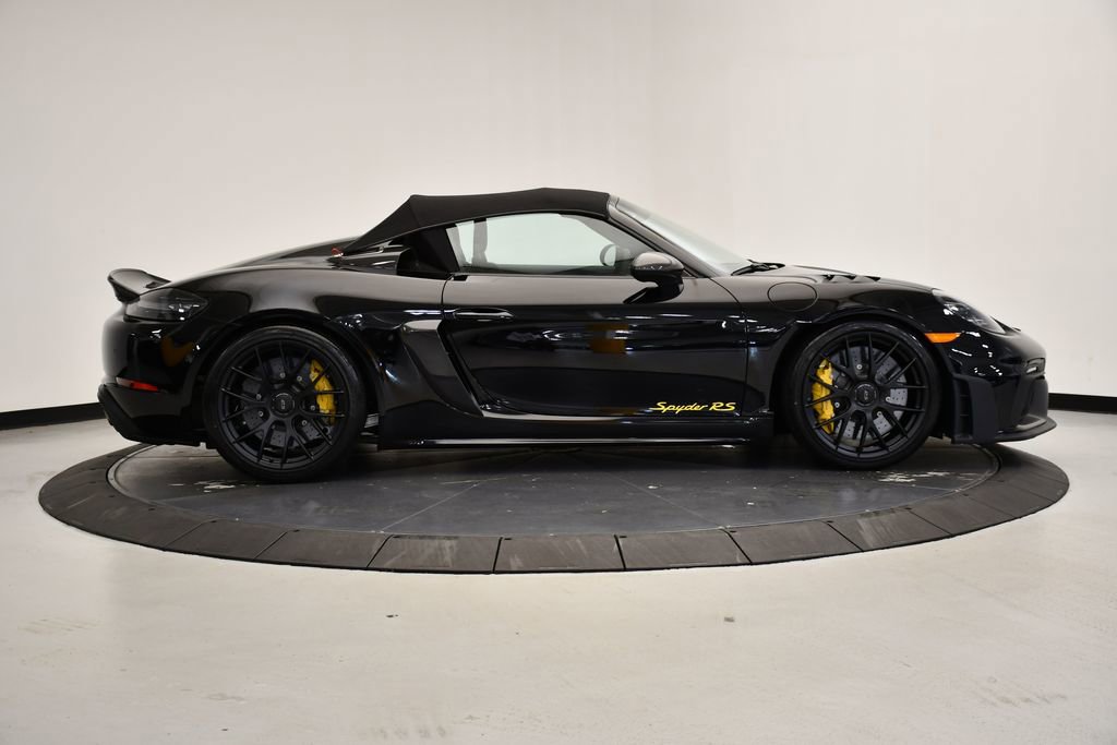 Certified 2025 Porsche 718 Boxster Spyder RS image 8