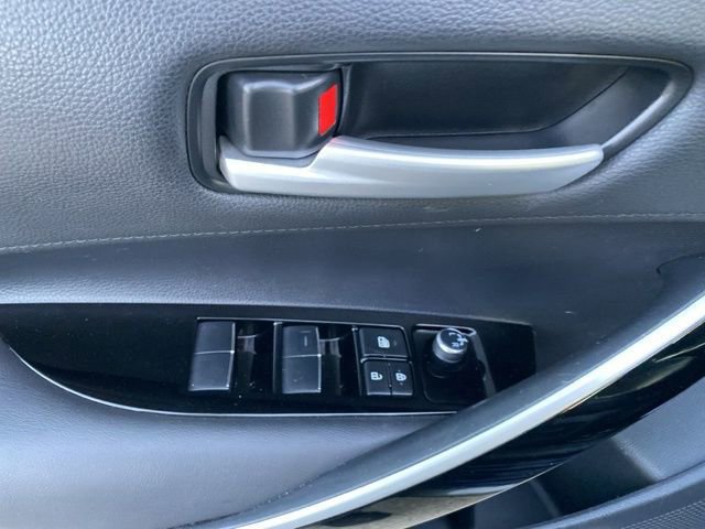 Used 2020 Toyota Corolla XSE image 17