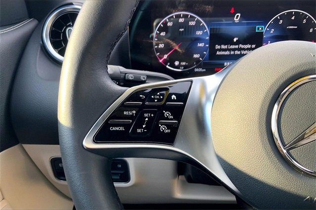 Used 2025 Mercedes-Benz GLA 250 4MATIC image 19