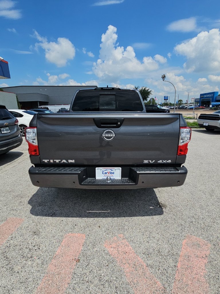 Used 2023 Nissan Titan SV AWD/4WD image 6