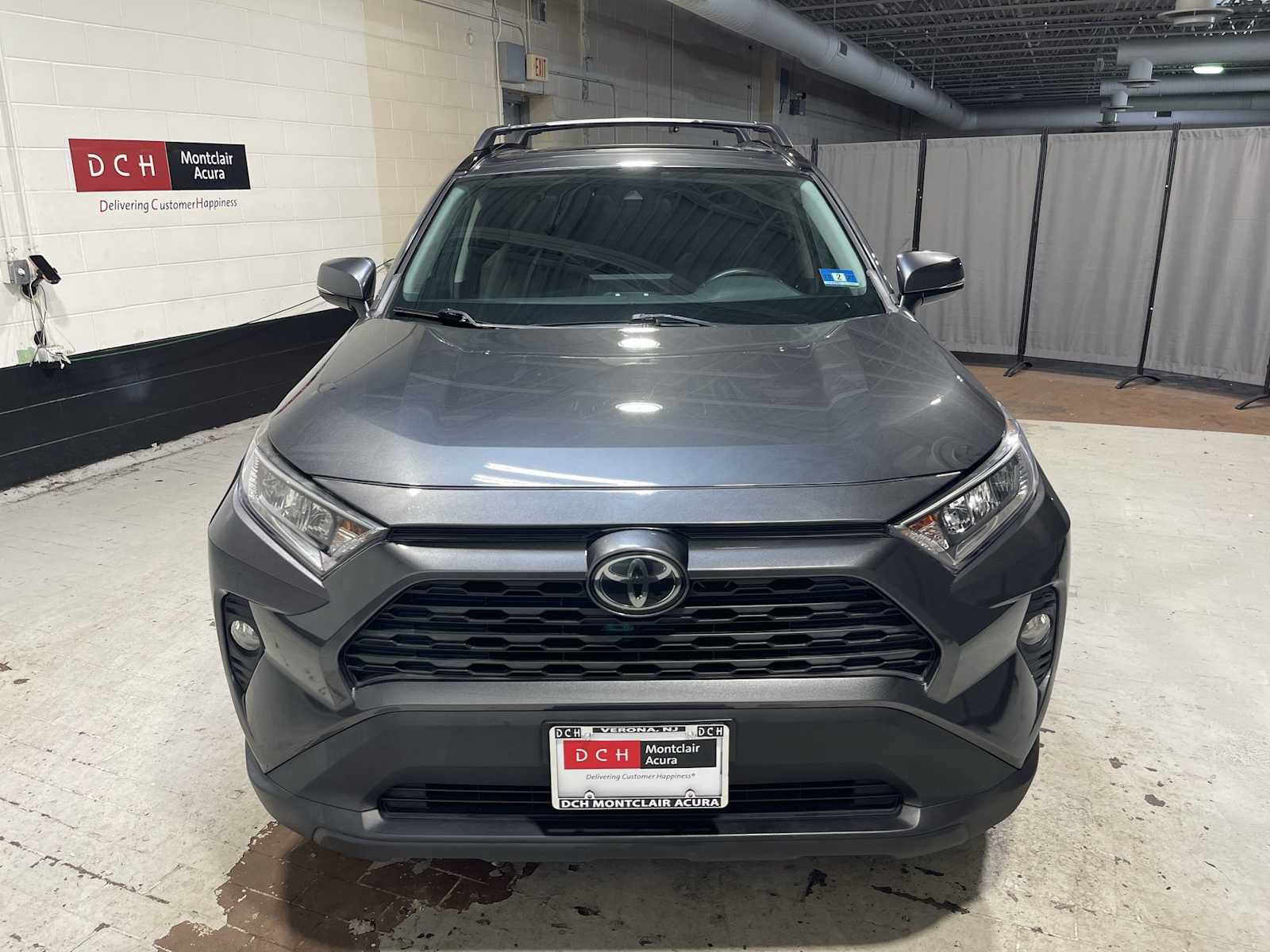 Used 2020 Toyota RAV4 XLE w/ Convenience Package AWD/4WD image 6