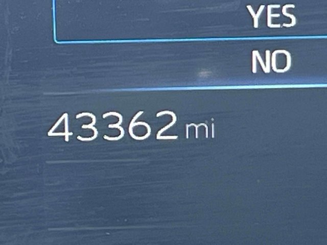 Certified 2024 Toyota Prius Prime FWD image 32
