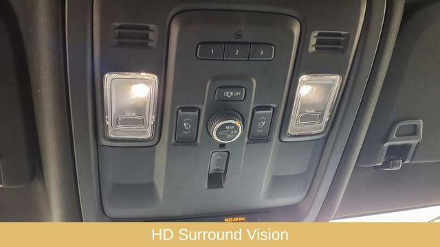 Used 2024 GMC Yukon XL Denali image 38