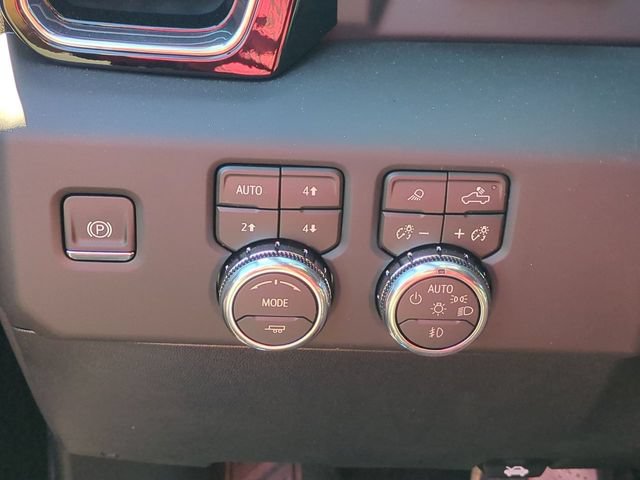 New 2026 GMC Sierra 2500 Denali w/ Technology Package AWD/4WD image 19