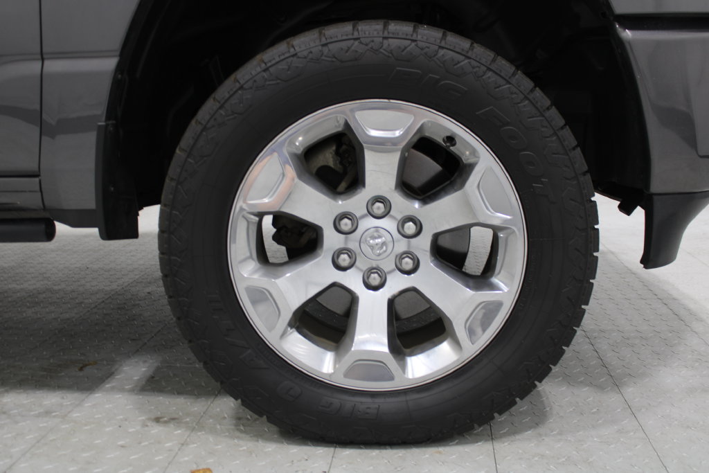 Used 2020 RAM 1500 Big Horn AWD/4WD image 5