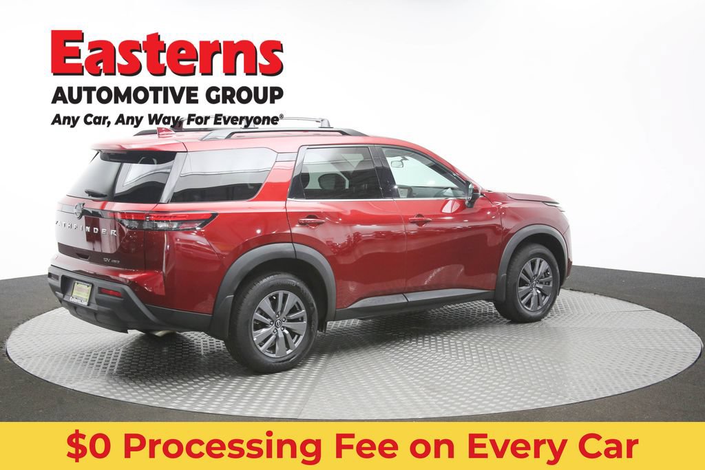 Used 2024 Nissan Pathfinder SV AWD/4WD image 43