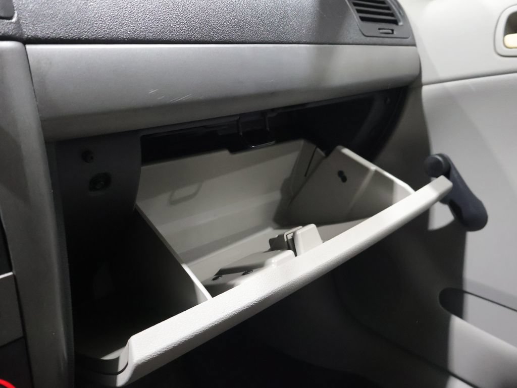 Used 2008 Chevrolet Cobalt LS w/ Protection Package FWD image 21